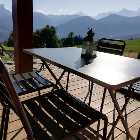 Rez de chaussée très calme vue Mont-Blanc Combloux Exterior foto